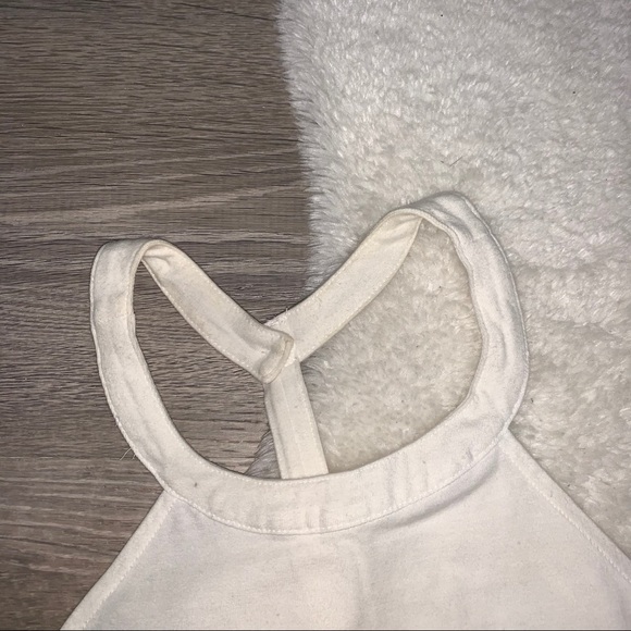 Crop Top - Picture 5 of 8